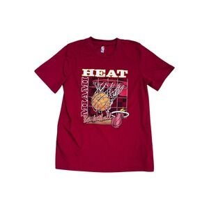 NBA Miami Heat Basketball Active Graphic T-Shirt Red Kids Youth Size 14-16 L